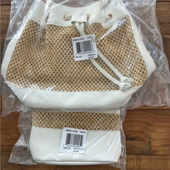 Saks Fifth Avenue Woven Straw Drawstring Bucket Bag - ONLY WHITE IS FOR SALE - Picture 3 of 4